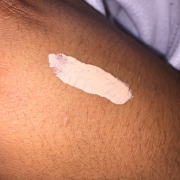 Matte & Poreless - Picture 3 of 4